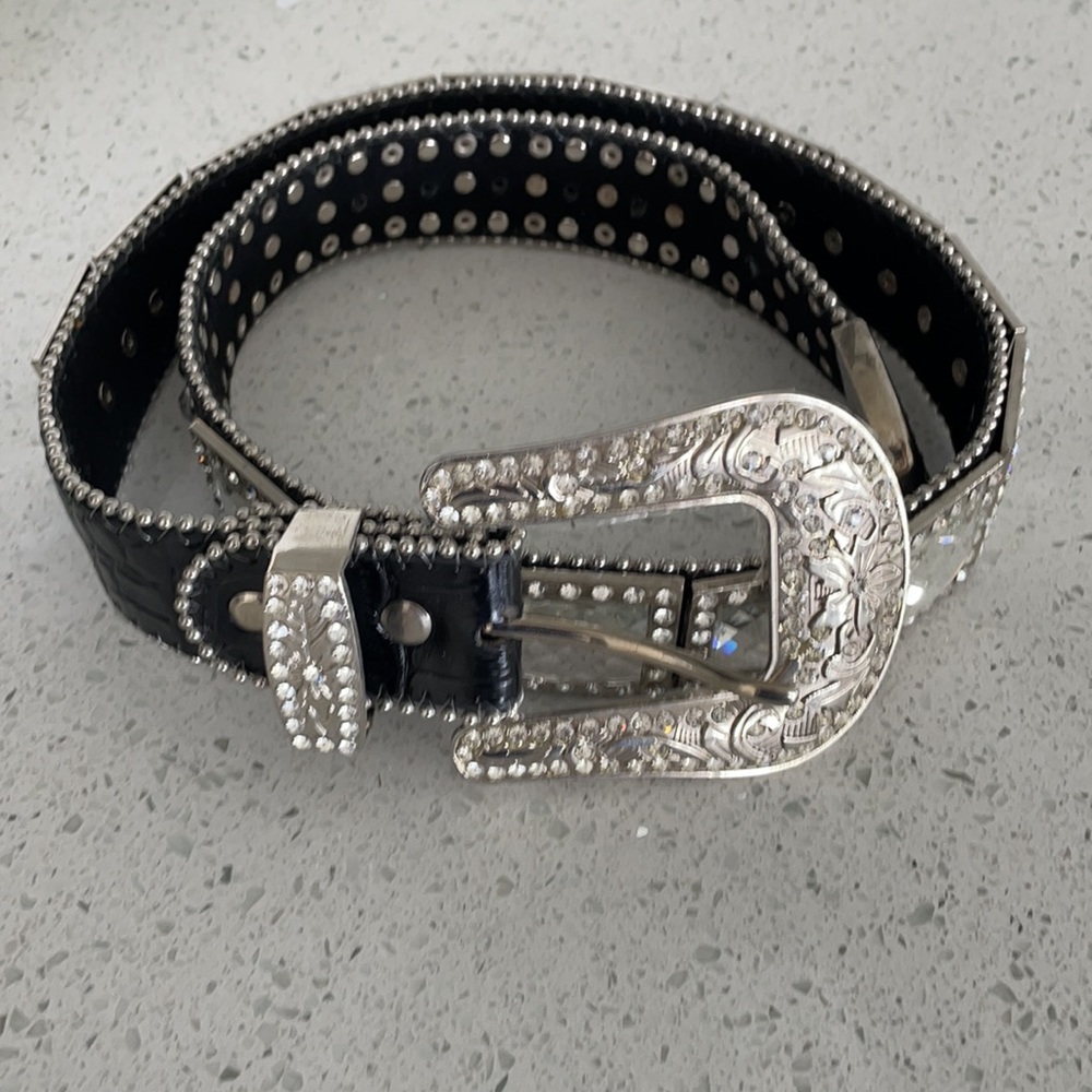 Belt - Picture 3 of 7
